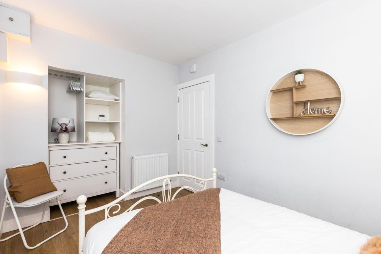 Luxury Modern 3 Bedroom Apartment In City Centre Единбург Екстер'єр фото