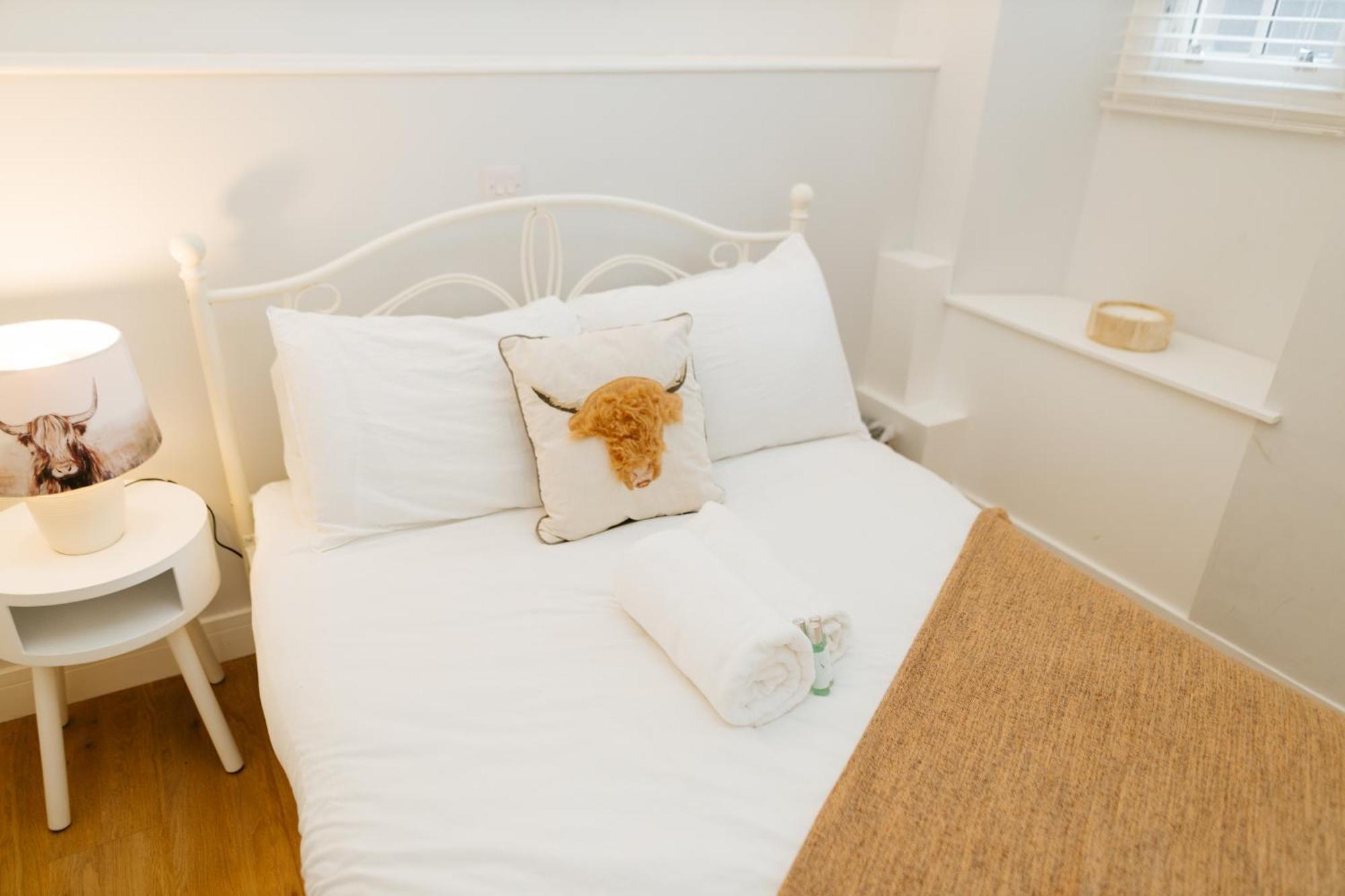 Luxury Modern 3 Bedroom Apartment In City Centre Единбург Екстер'єр фото
